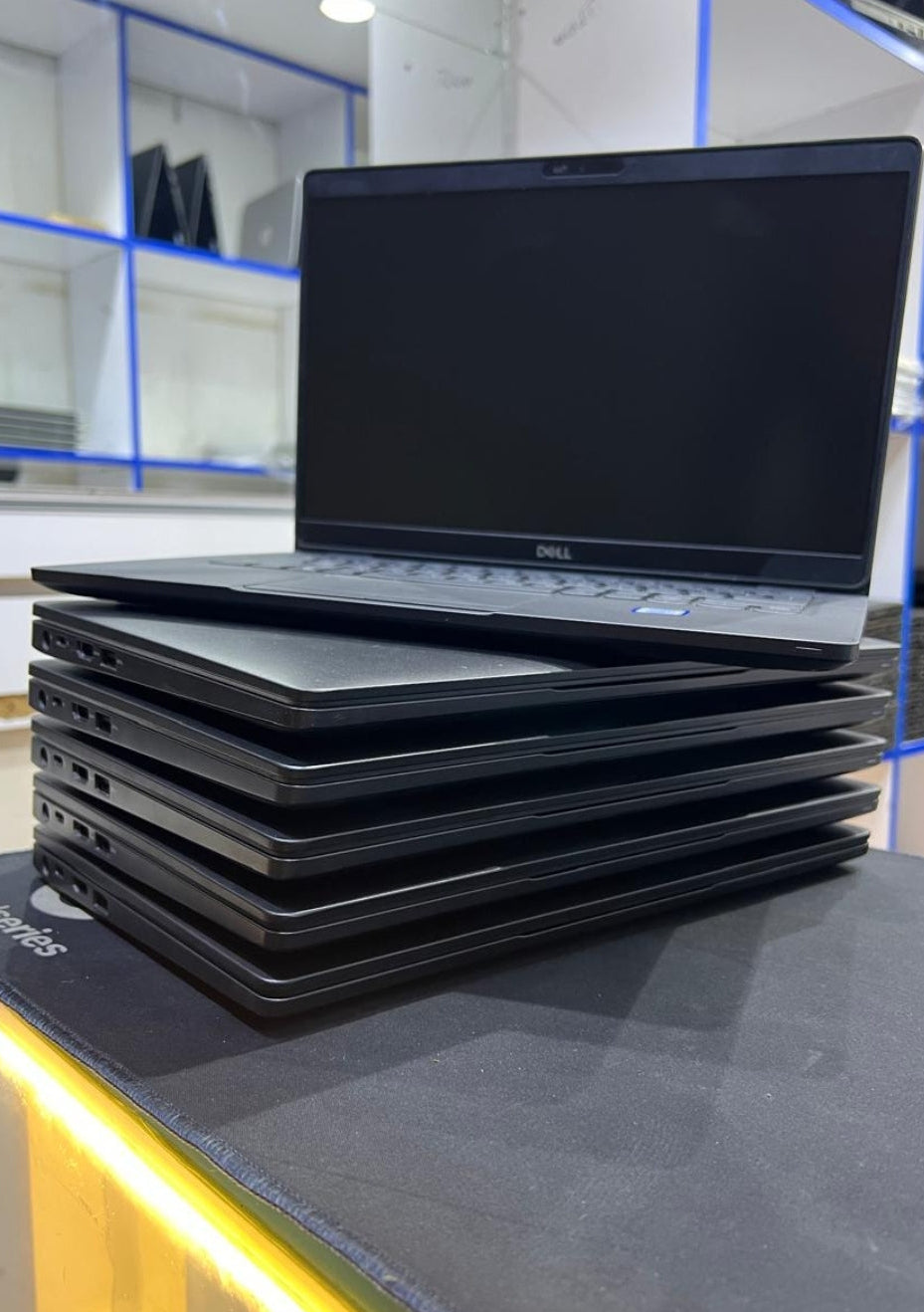 Dell Latitude 5300 Core i5 8th Gen 8GB RAM 256GB SSD 13.3"