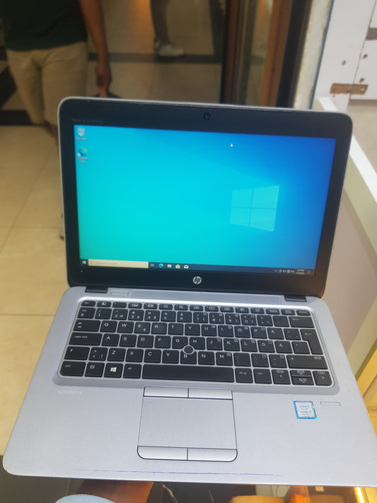 HP EliteBook 820 G3 12.5" Intel Core i5 8GB DDR3 Business Laptop