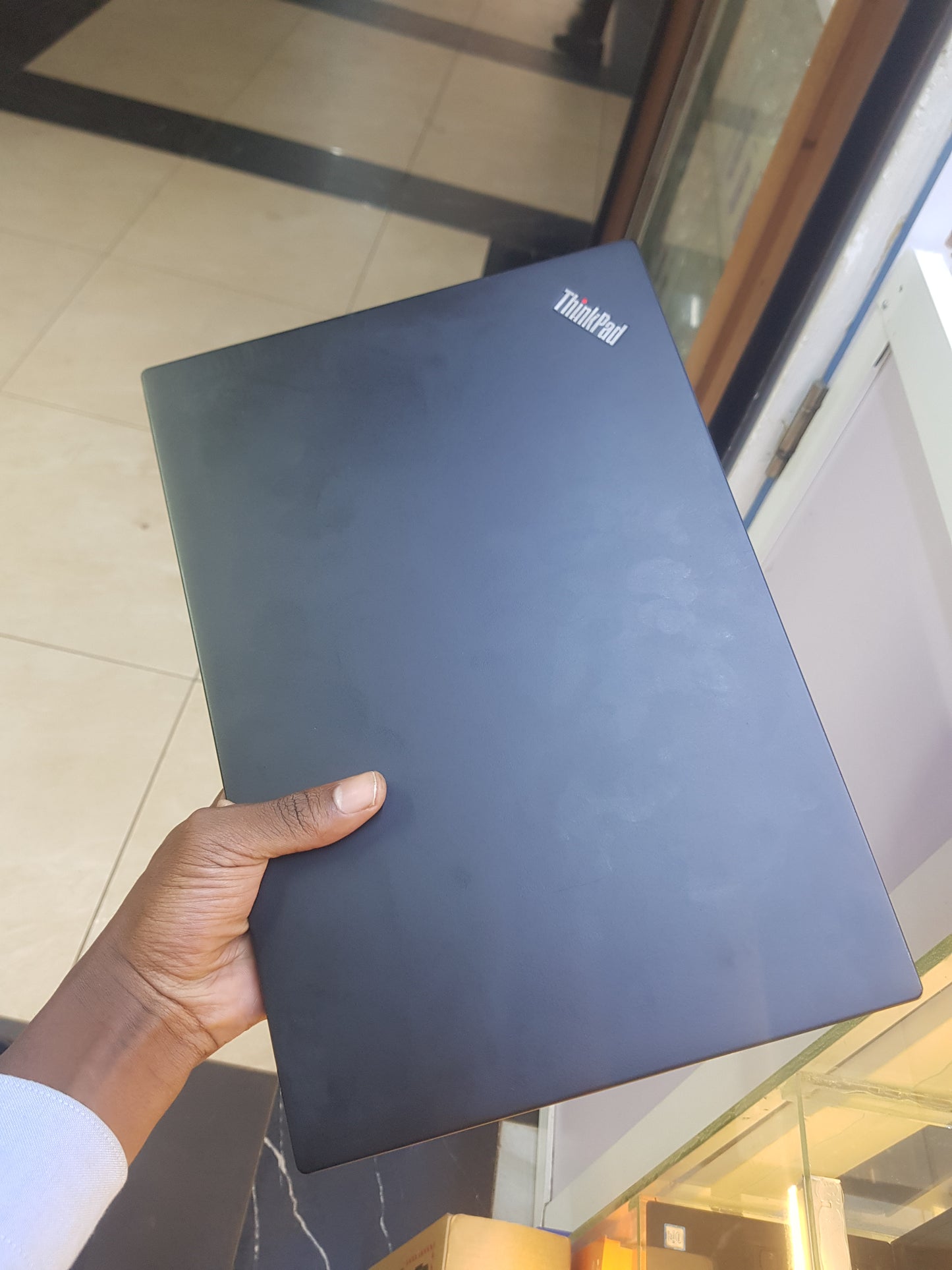 Lenovo ThinkPad T470s 14" FHD Intel Core i5 8GB 256GB SSD Business Laptop