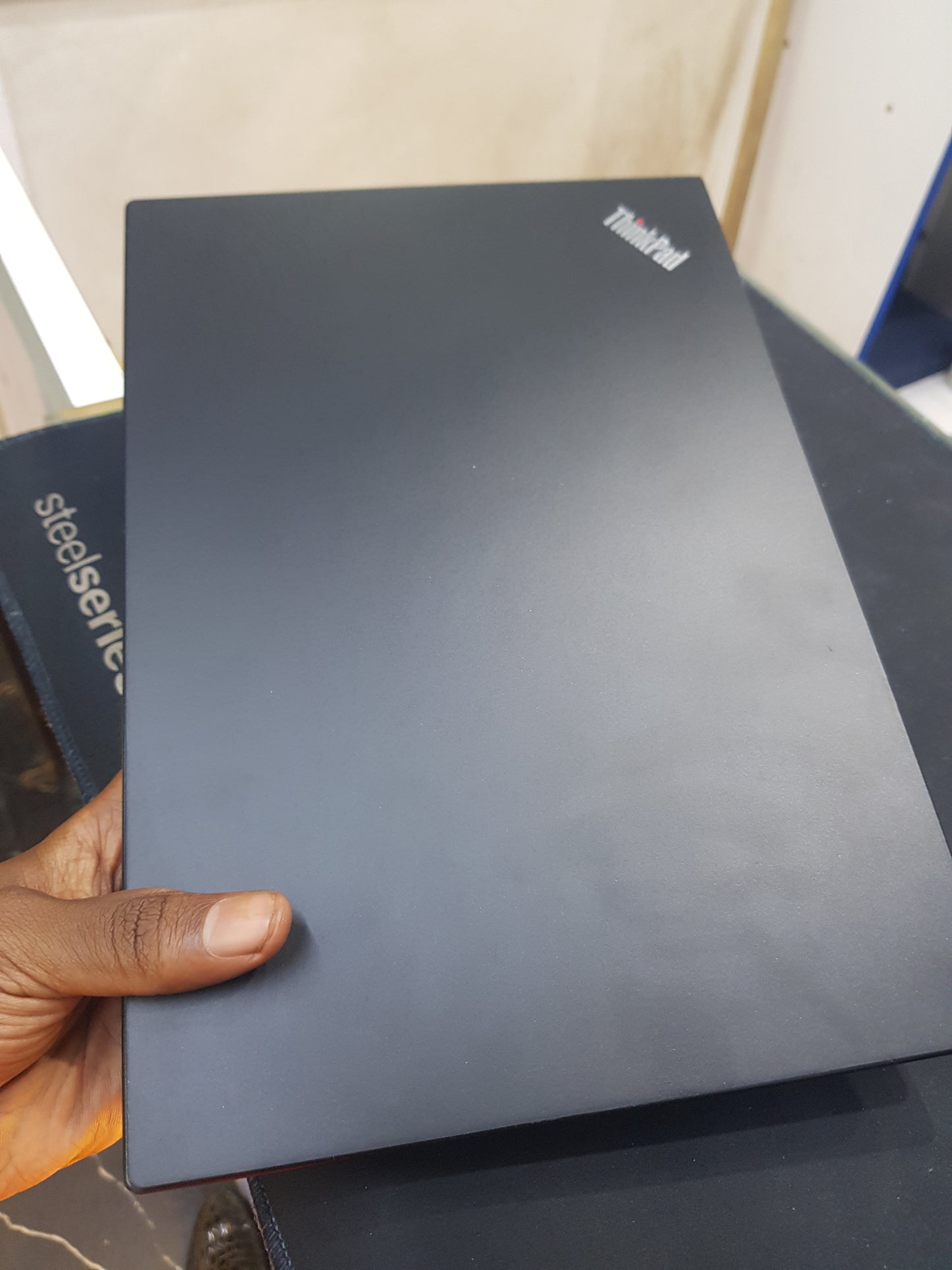 Lenovo ThinkPad X280 Intel Core i5 8GB 256GB SSD 12.5" HD Display