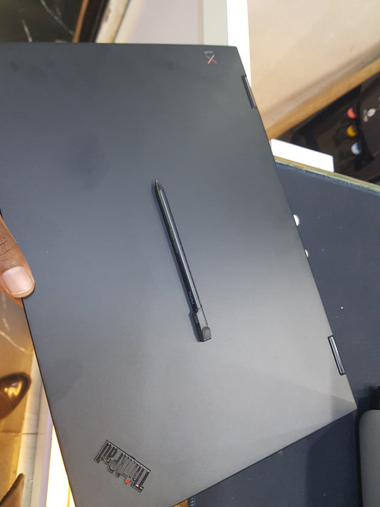 Lenovo ThinkPad X1 Carbon – Core i7 8th Gen | 16GB RAM | 512GB SSD | Touchscreen + Stylus
