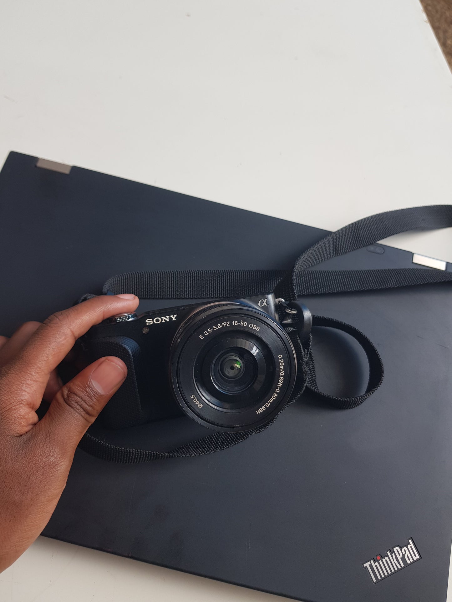 Sony Alpha NEX-3N Mirrorless Camera with 16-50mm Lens